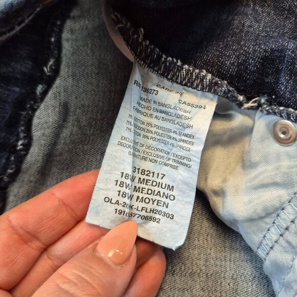 Lee Jeans Plus Sz 18W  Blue Denim Slim Fit Skinny Leg Mid Rise Comfy Pull On - Picture 5 of 7